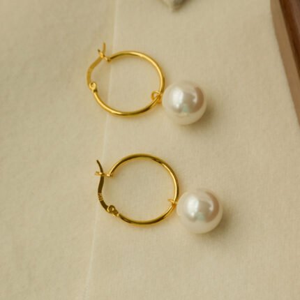 925 Sterling Silver Ear Jewelry, Western-style oversized pearl hoop earrings for women, featuring unique design and elegant ear cuffs
